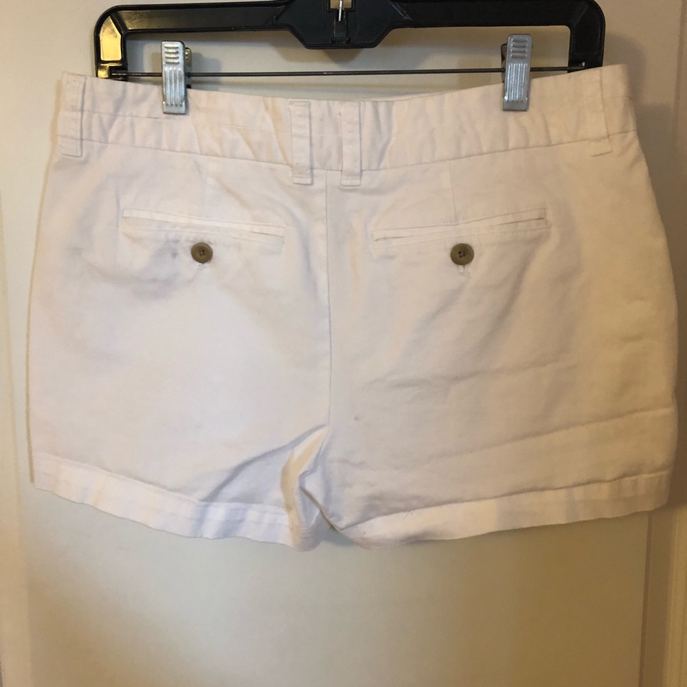 Gap 3” Short - Picture 2 of 3